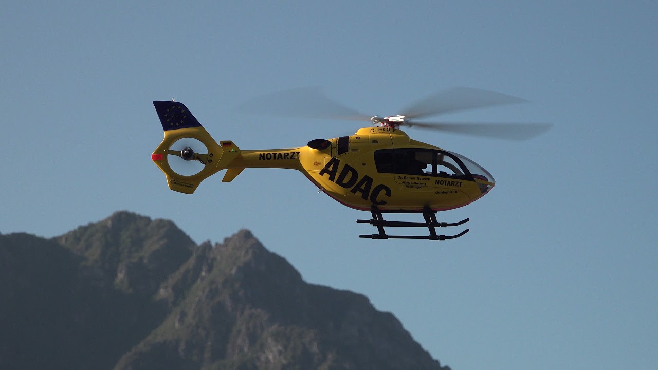 I 2021 ADAC Dr. Rainer Grosch im Einsatz am Lago d'Iseo