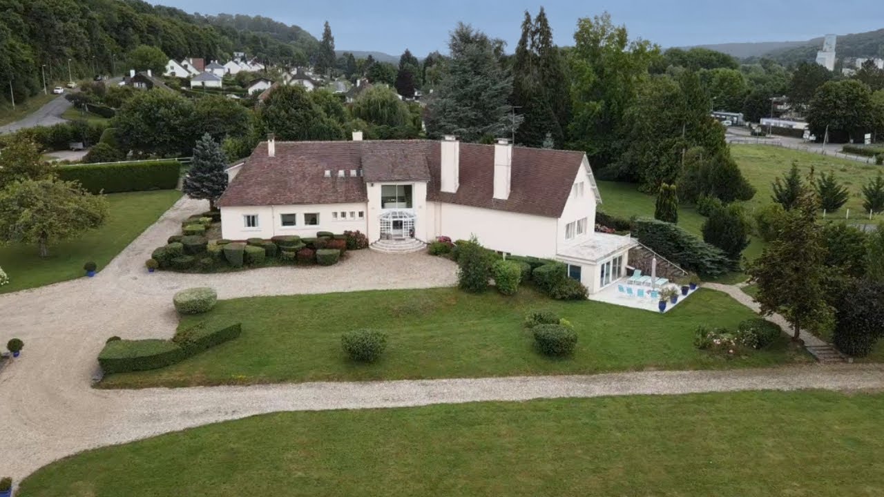 Demeure de prestige avec piscine intérieure & Cadre de vie exceptionnel 🌳🏡 - IMMONORMANDIE
