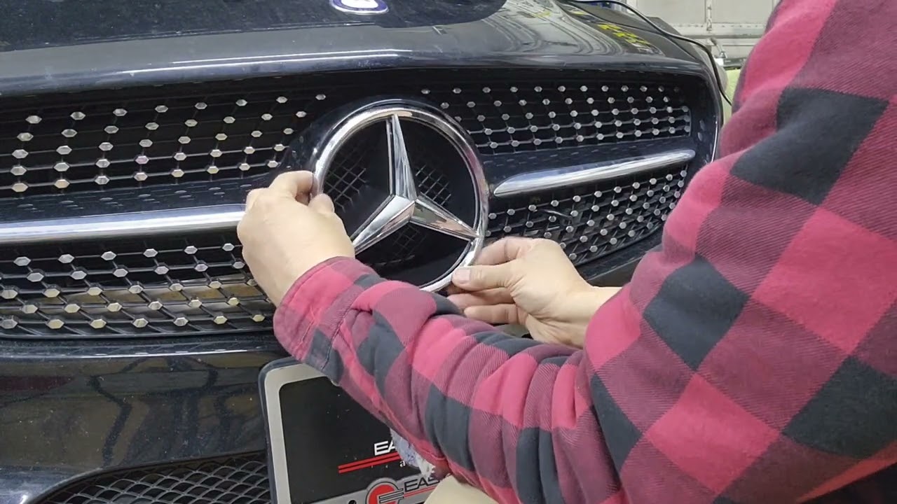 Как установить светодиодную звезду на эмблему Mercedes-Benz
