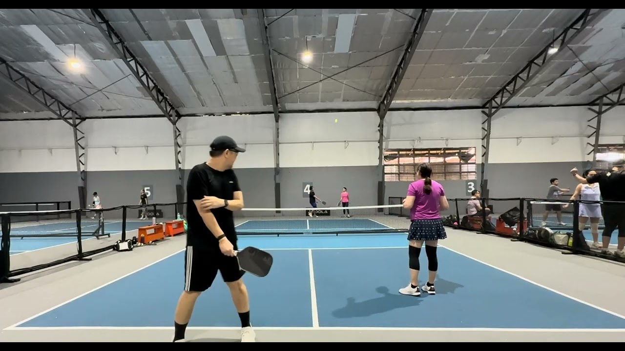 @PickleballHub: Lorenz/Trina vs. Jam/Beth