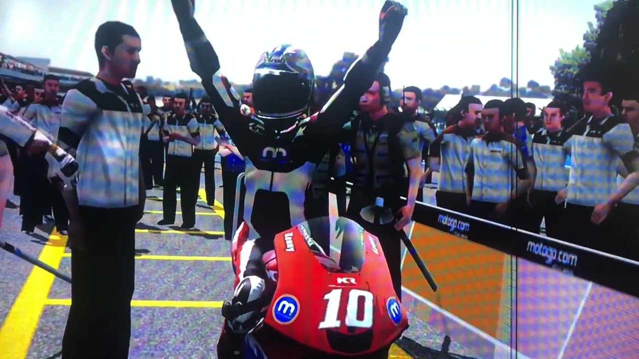 MOTOGP ‘07 XBOX 360 DONINGTON LAPS 3 KENNY ROBERTS TEAM ROBERTS KR212V