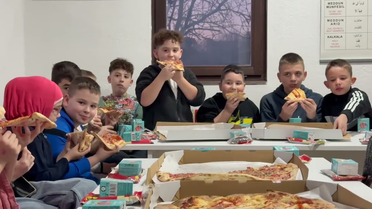 Mektebski iftar u Pascima: Radost djece i ljepota ramazana na selu
