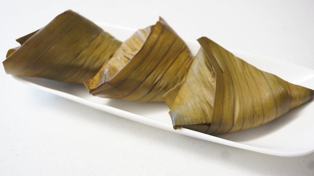 Steamed Banana Dumplings Wrapped in Banana Leaf Recipe