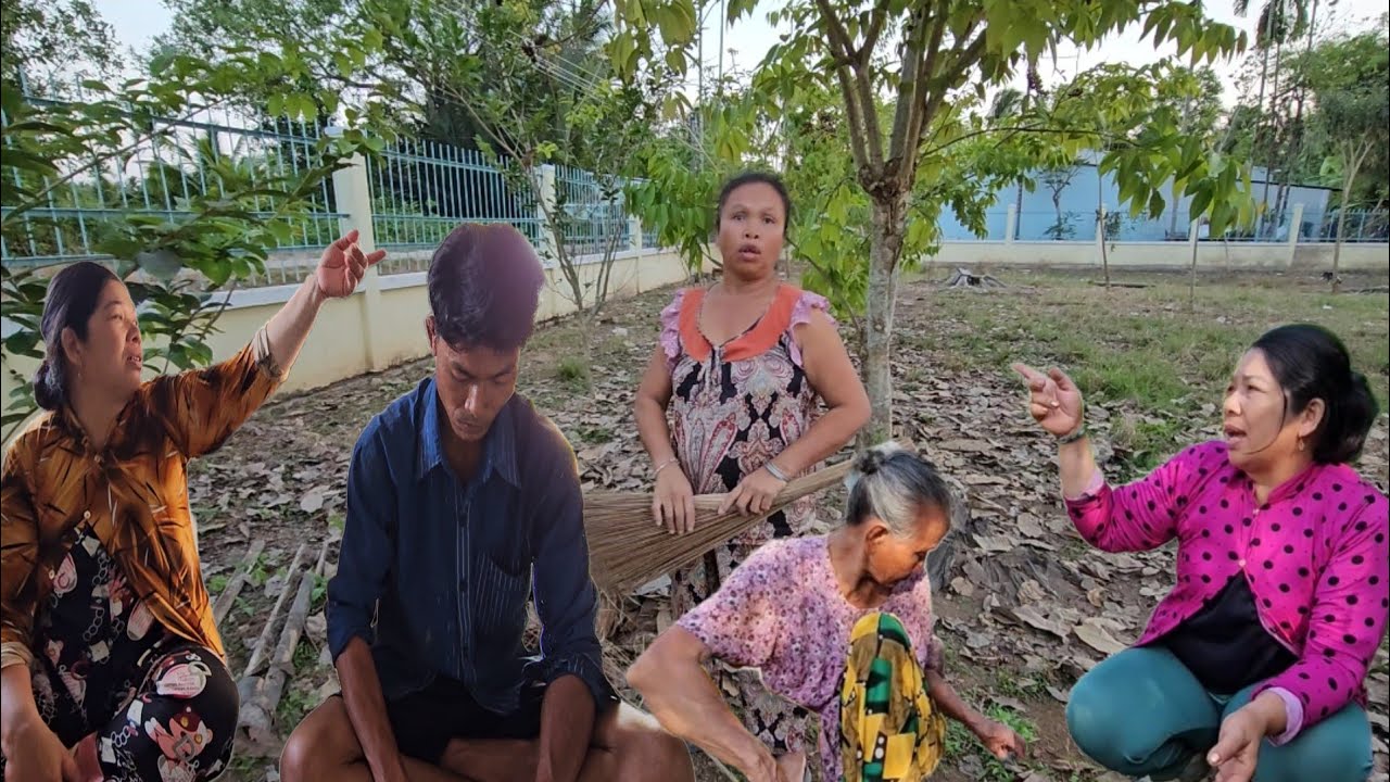 Bắt gặp Chị Tư làm đều này lúc xế chiều #gocnhosoctrang24h #anhtrungchuongvit 