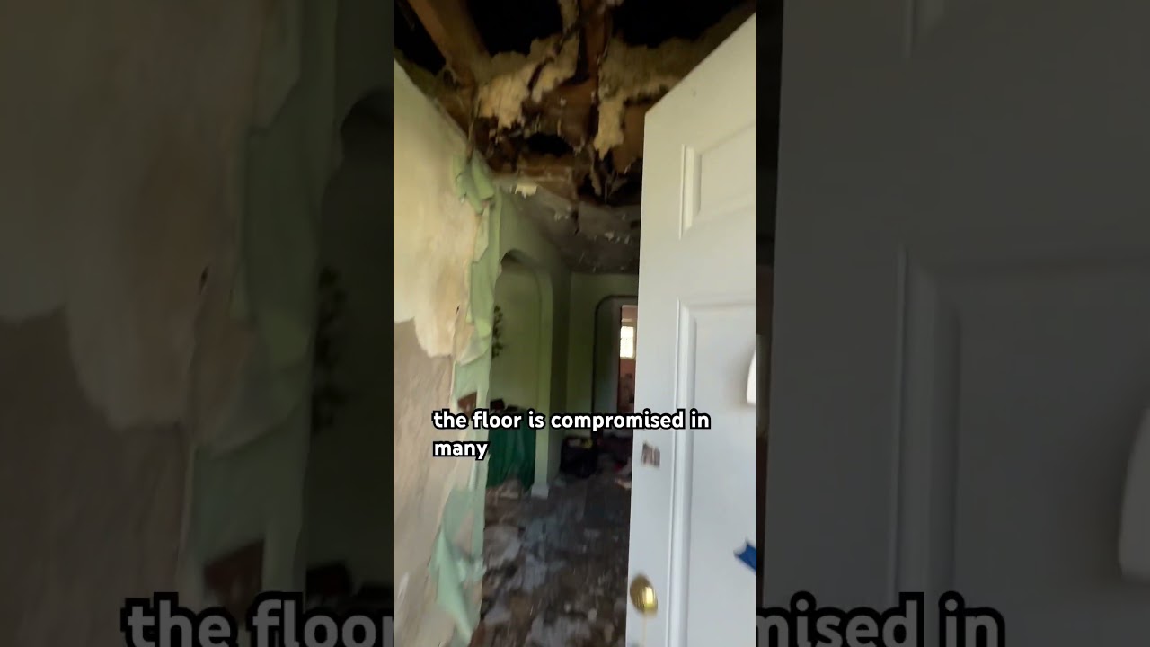 This homes value would shock you! #foreclosure #demolition #newconstruction #teardown