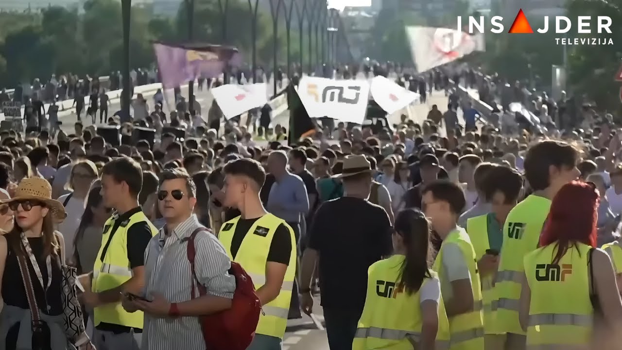 Studenti i građani na Brankovom mostu: Krećemo u borbu za izbore