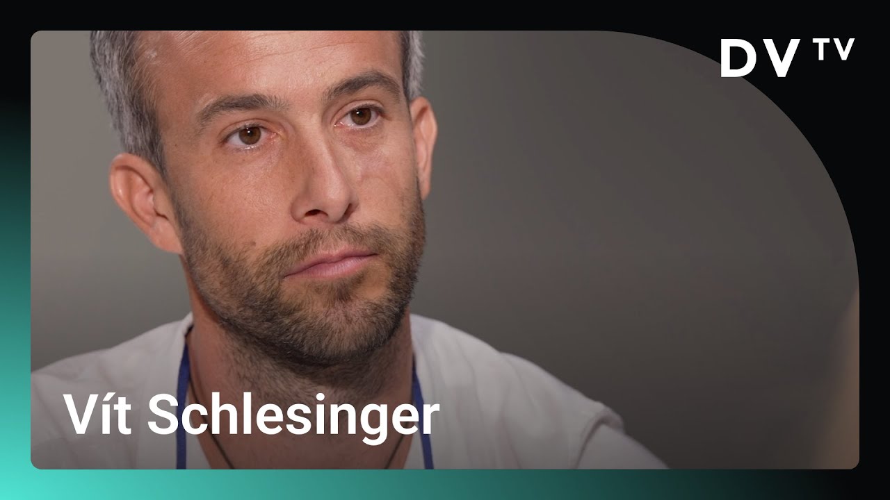 Úspěch není mít peníze a moc. Úspěšný je ten, kdo se probudí a život mu dává smysl, říká Schlesinger