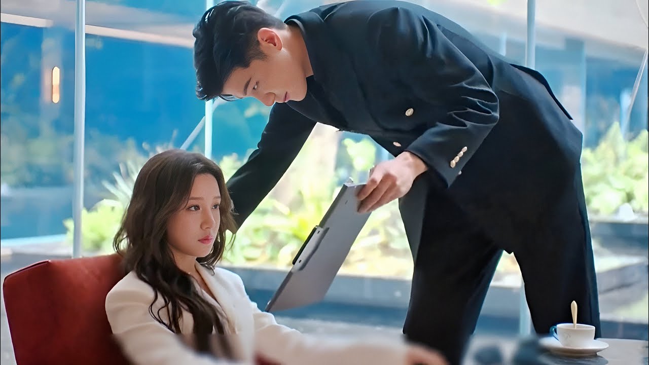He Hired her as his Girlfriend after She insulted him