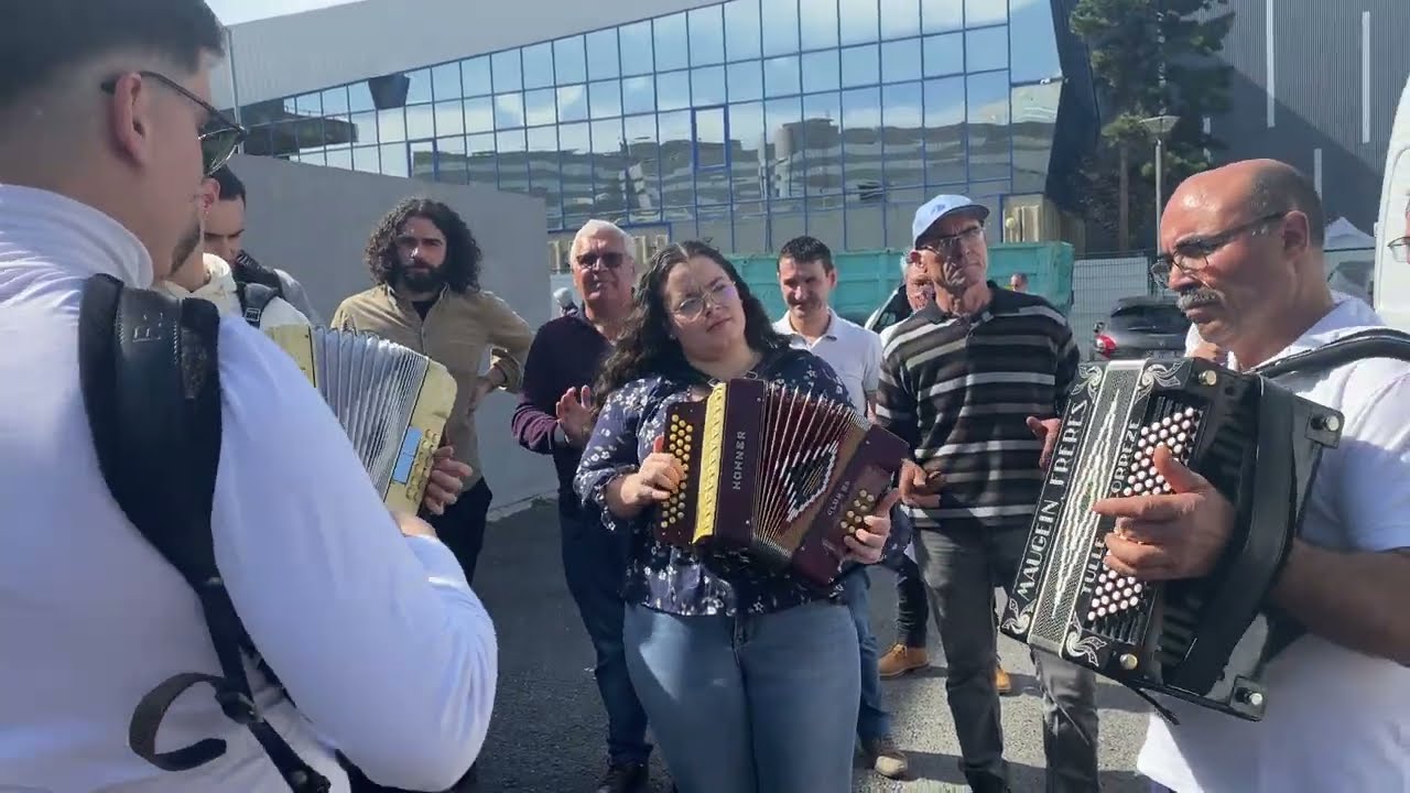 Olívia & Vieira & Tymothe na concertina e Gigi no Acordeão🪗👌🪗🇵🇹🇫🇷
