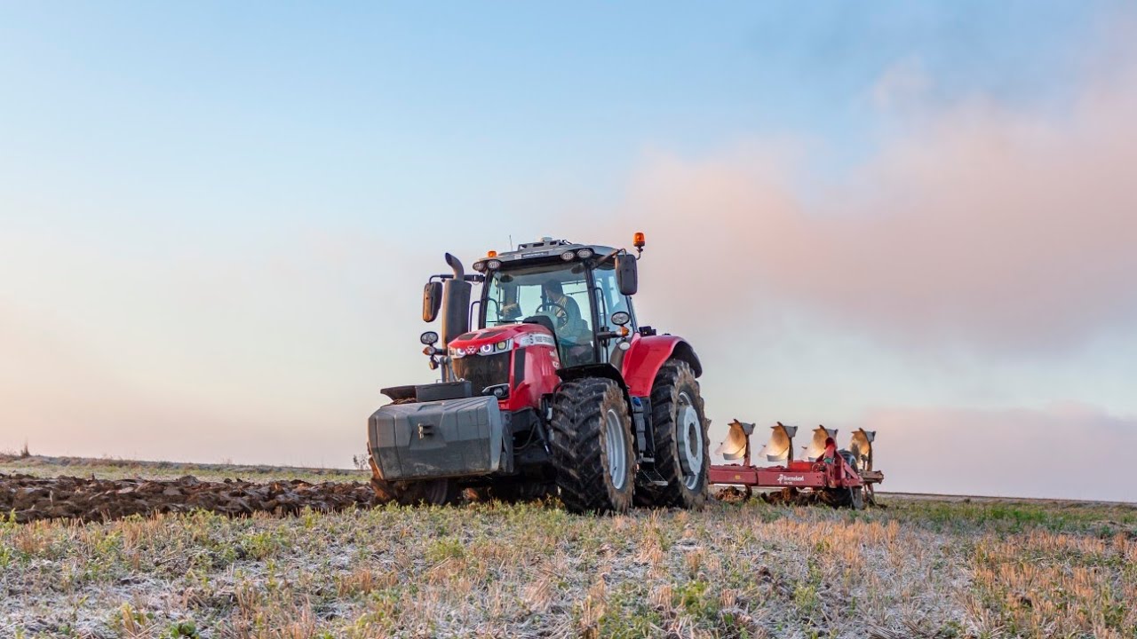 Massey Ferguson 7726 S NEXT Edition/ Kverneland PG115