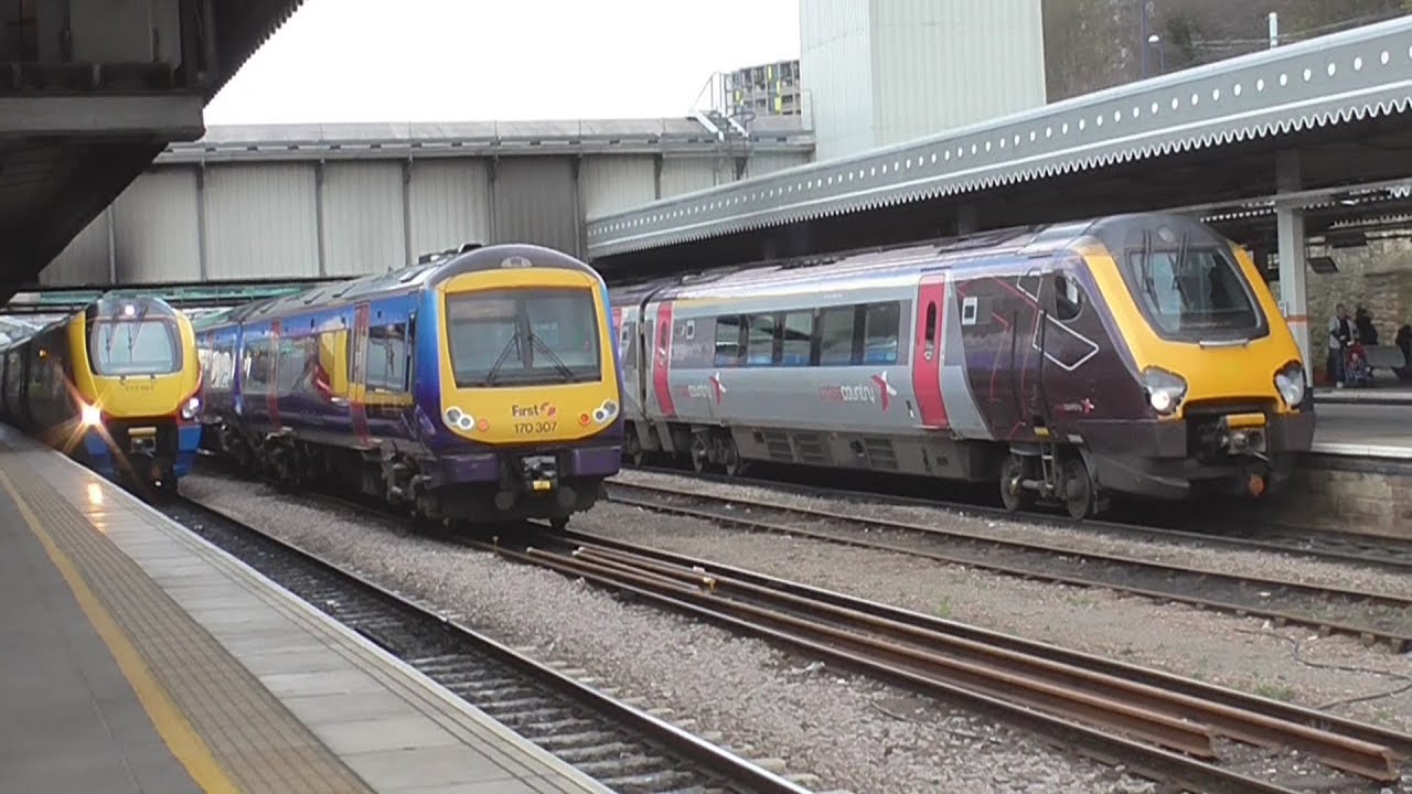 Trains at Sheffield | 31/03/2016