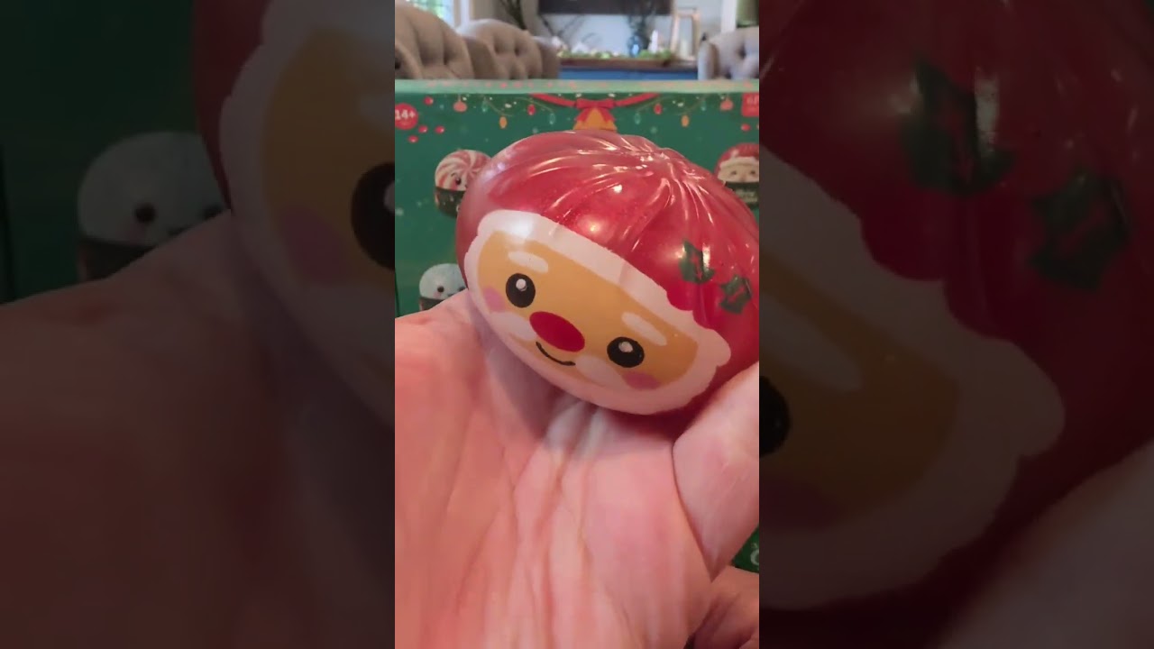 Christmas Glitter Squishy Dumpling #squishydumpling #squishydumplings #squishytoys #squishytoy