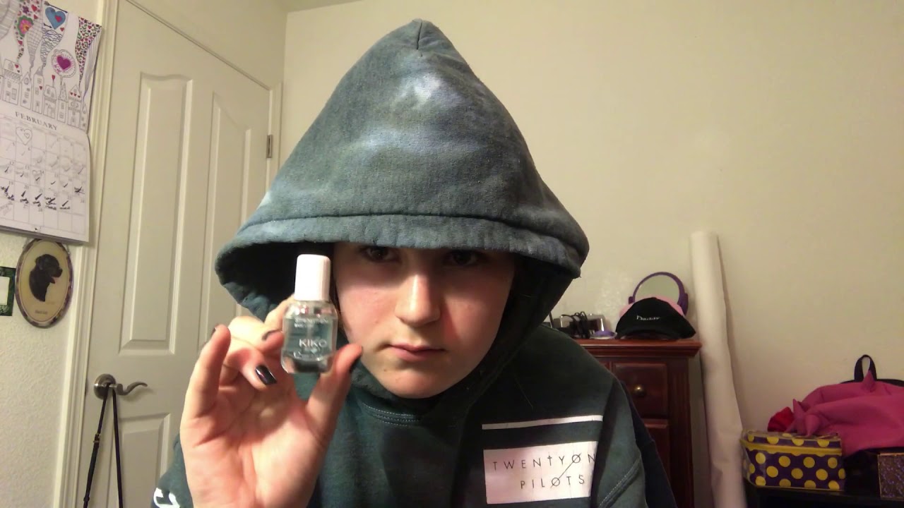 holding up and dropping nail polish for 33sec to dramatic music (scary) ((gone sexual))