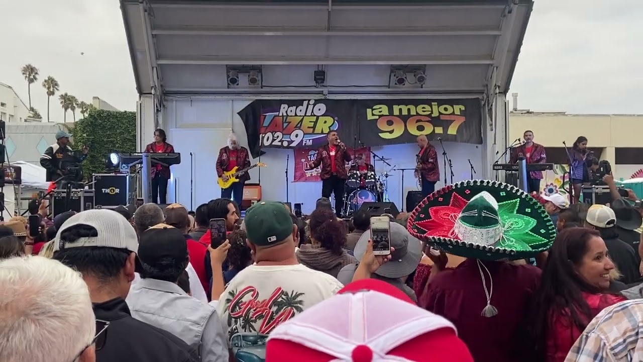 Los Bondadosos en Oxnard California en el Festival de las fiestas patrias de México 9/17/2023