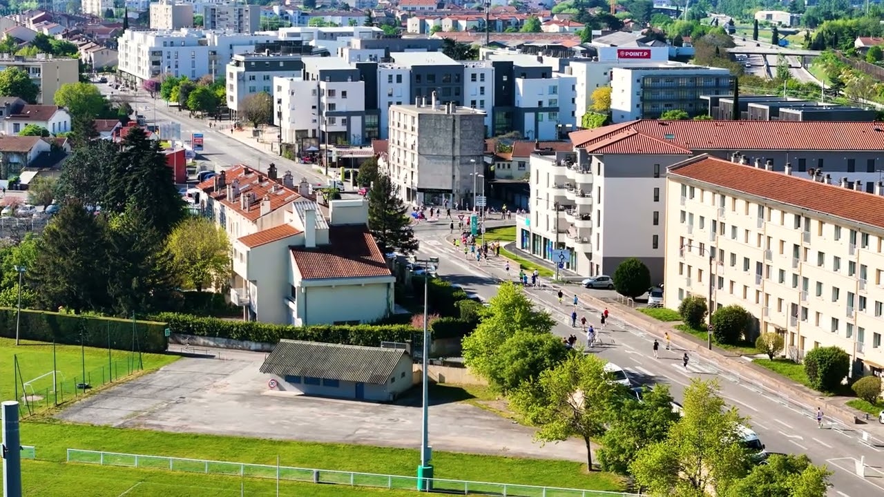 Réalisation des prises de vues par drone pour le semi-marathon de Bourg-lès-Valence édition 2024