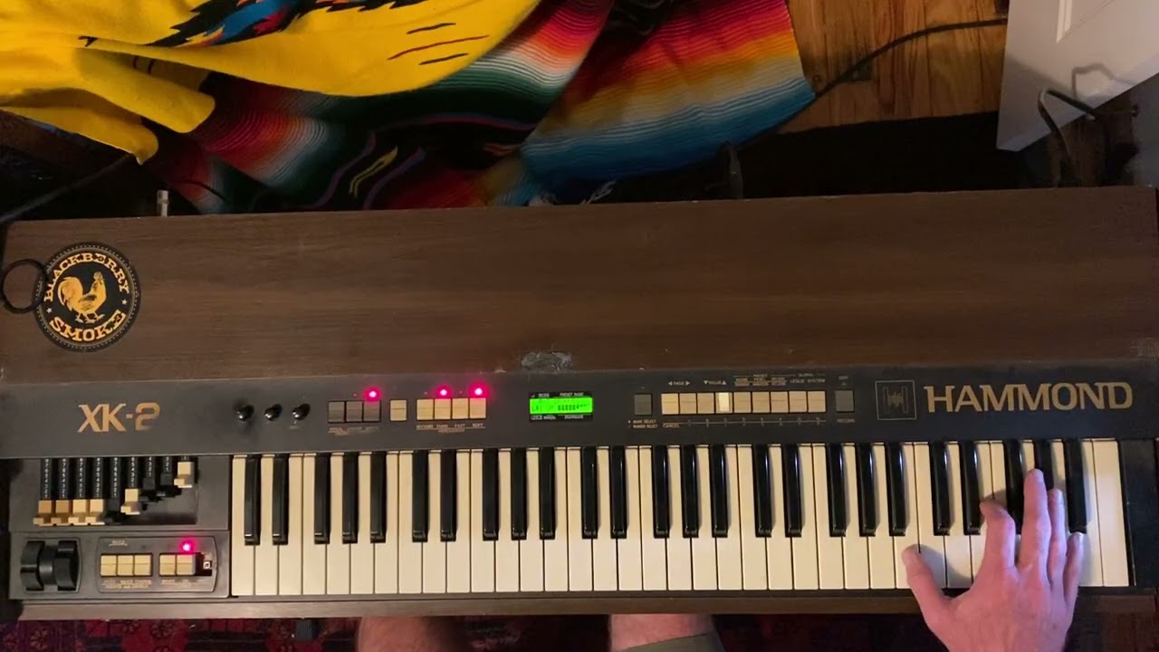 How to play  Refugee by Tom Petty on organ(authentic part) more on Patreon..link in description!