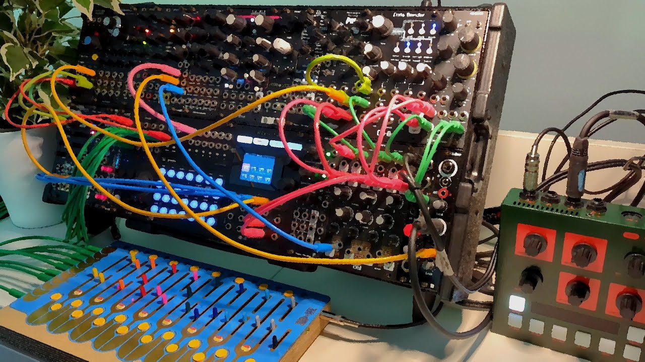 20 minutes of Landscape Noon with Eurorack