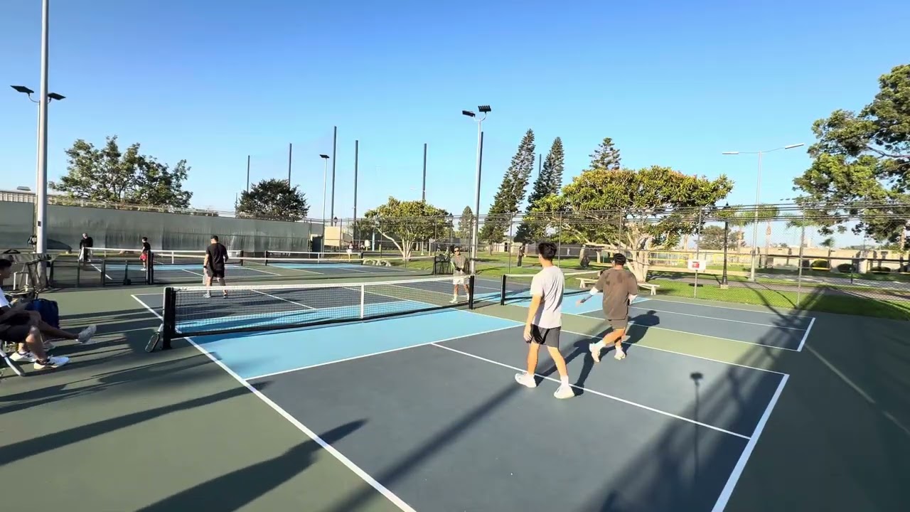 Ben Johns teams up with Federico Staksrud and destroys randoms 