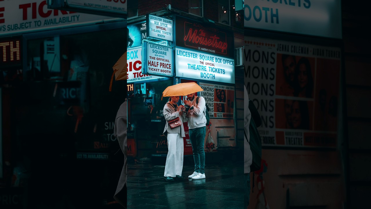 Neon Lights Spectacle #streetphotography #london #neon