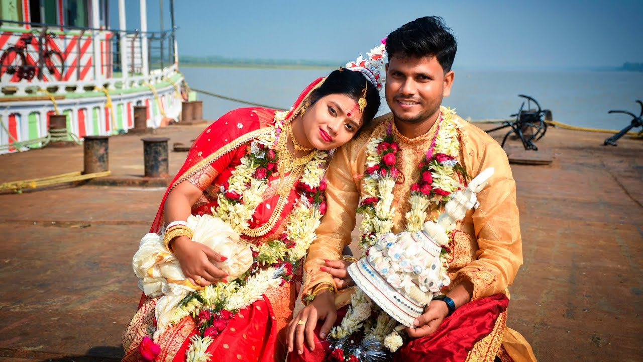 নদীর এই পাড় থেকে ওই পাড়ে যাবার গল্প ⛵🏞️ #wedding #bengaliwedding #banglavlog @Minakshi2m