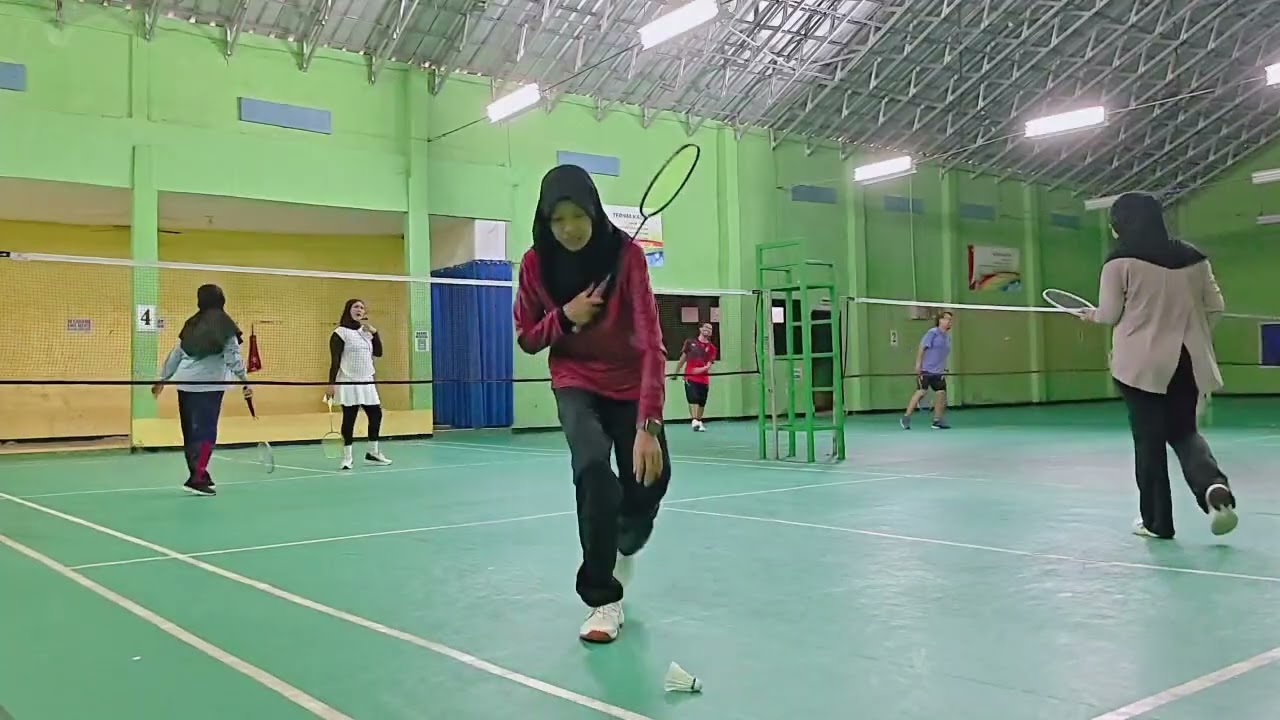 SULIT MENAKLUKKAN DUO SUHU FROM CKM 😅🔥BADMINTON PB.BSN DI GOR MUSTIKA 🥳🏸