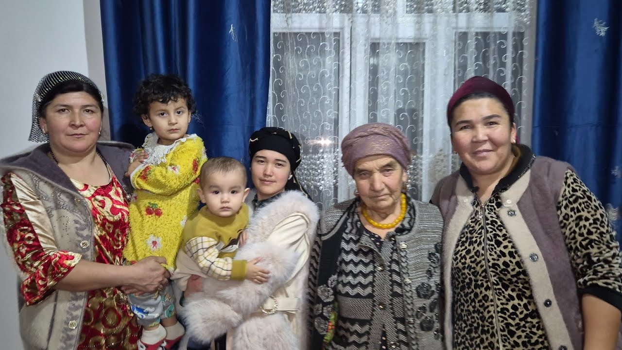 BERUNIY OFY  NAZOKAT OPANI TAVVALUD AYYOMI BILAN TABRIKLADIK 