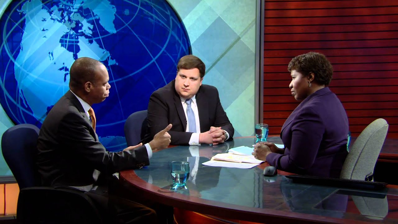 Jobs, Student Loan Help Focus of Pitches to Young Voters