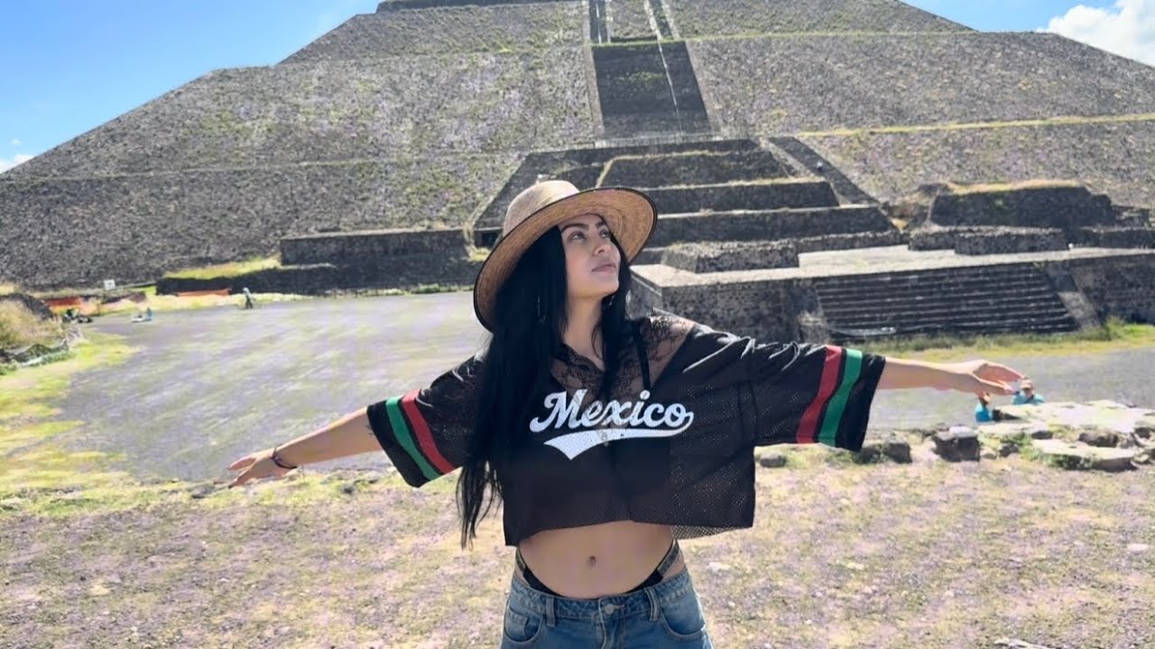 Amanda Carrera - Community (Official Music Video)