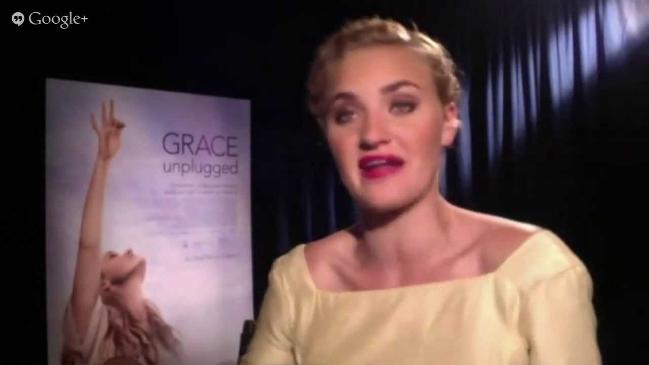 LIVE Q&A with AJ Michalka - Celebrity Interview