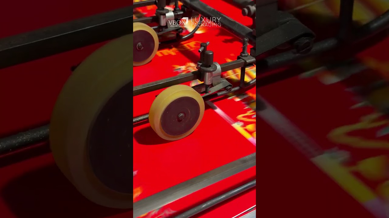 Nhịp Tết 2026 tại nhà máy sản xuất bao bì VBOX