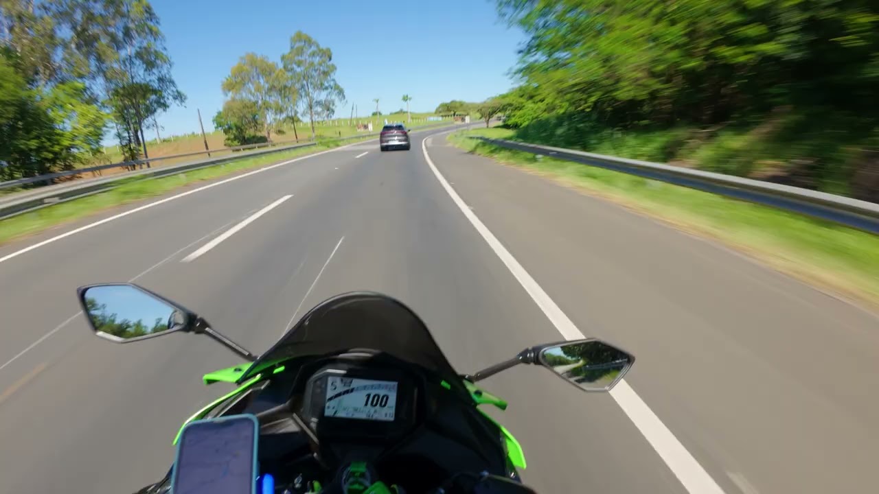 Kawasaki Ninja ZX-4R | Passeio Natalino