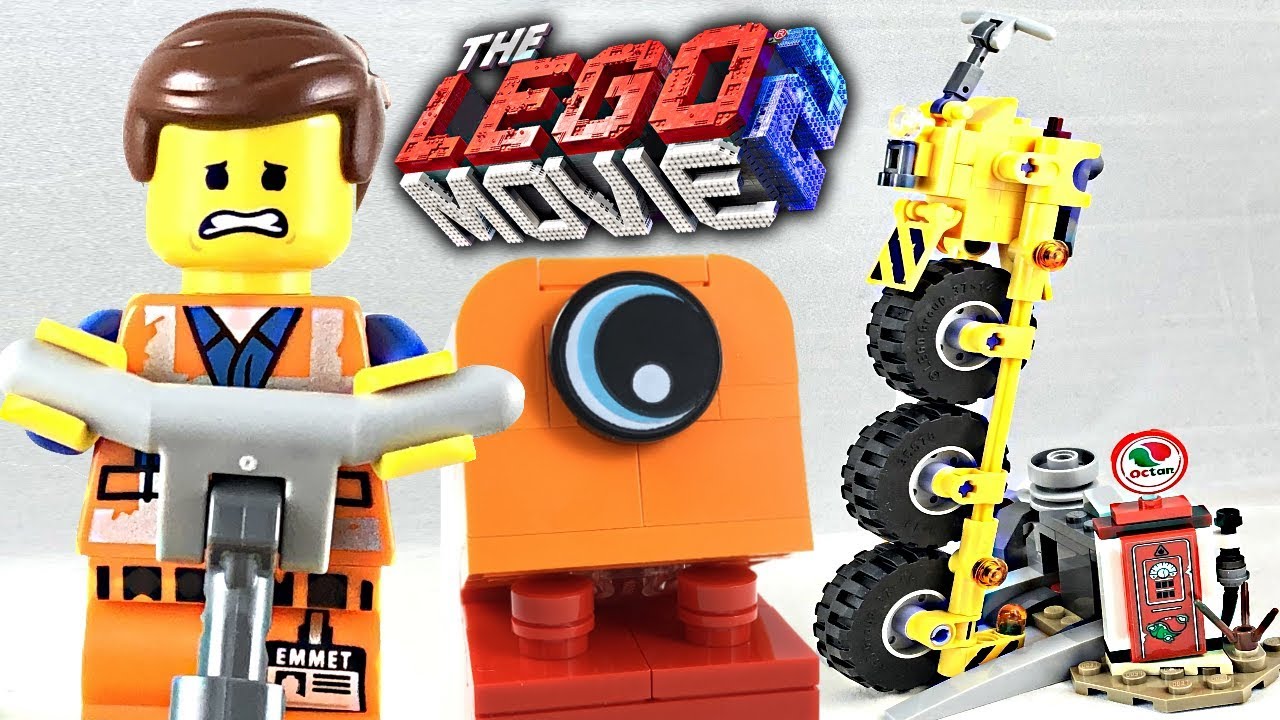 The LEGO Movie 2 Emmet's Thricycle review! 2019 set 70823!