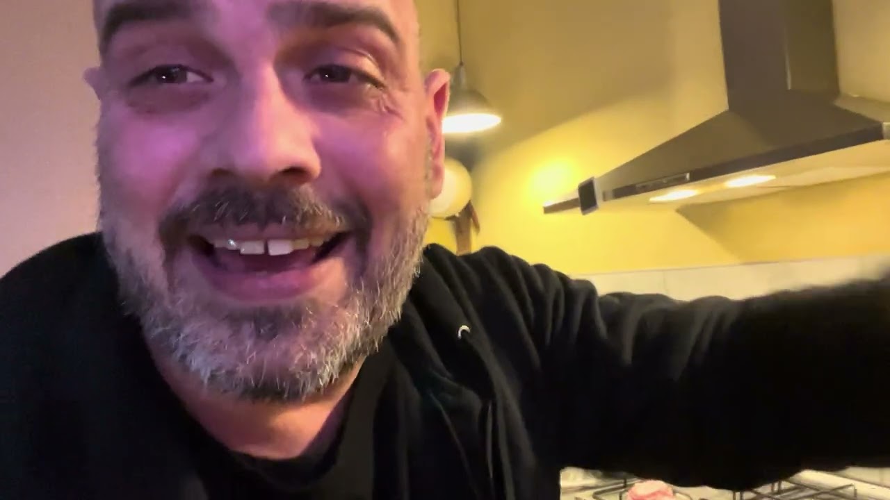 AFUERAAAAAAA CONTEEEE💦GODA COME UN PAZZO😂PASSA IL COMO E IL NAPOLI A CASA😂AFUERAAAAA ANDONIOOOOO😂😂