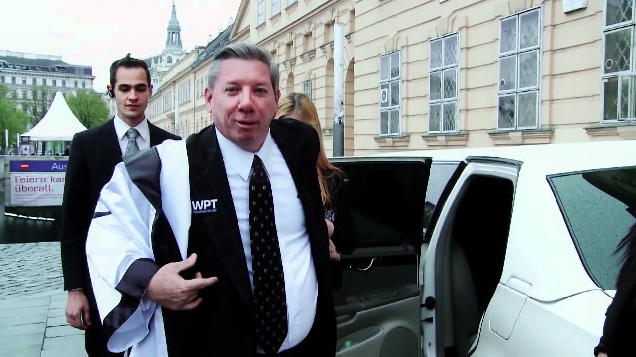 Mike Sexton and Tony G friendly Sit n' Go in Vienna