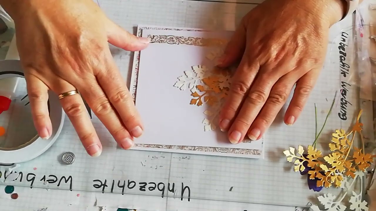 Eine Karte mit goldenem Washi Tape von  Temu