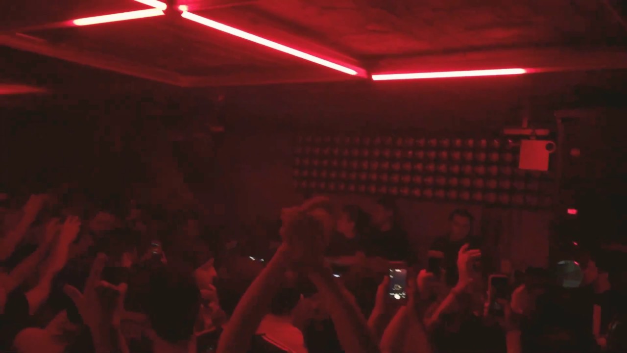 Charlotte de Witte en Bar Americas Chapu Guadalajara