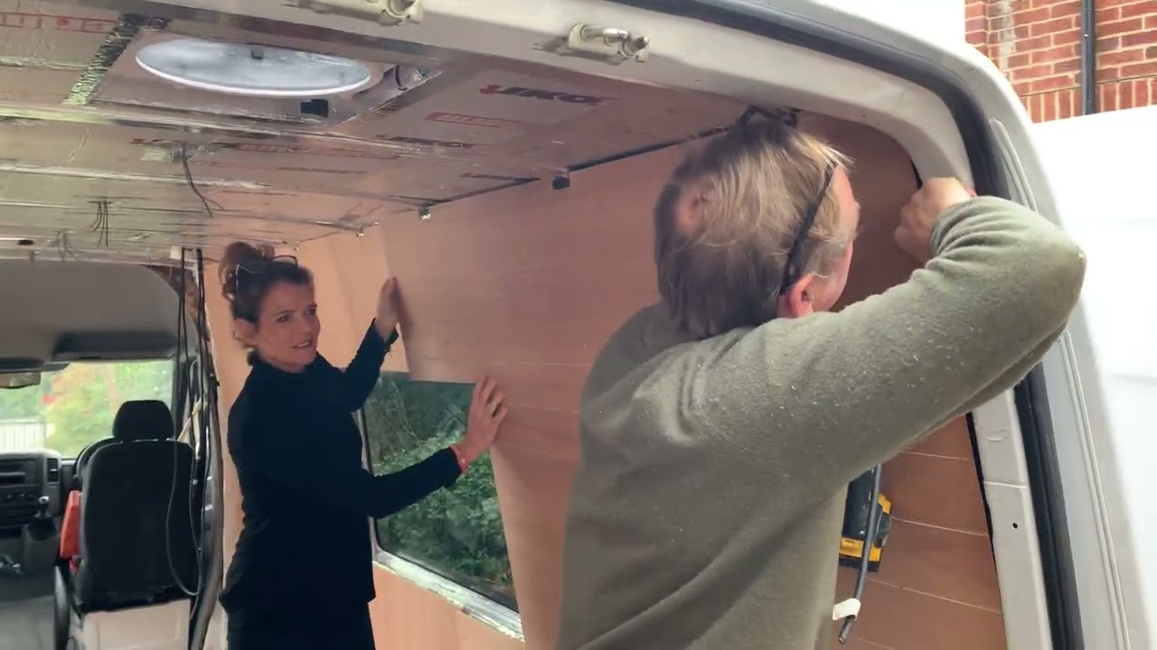 Internal side panels