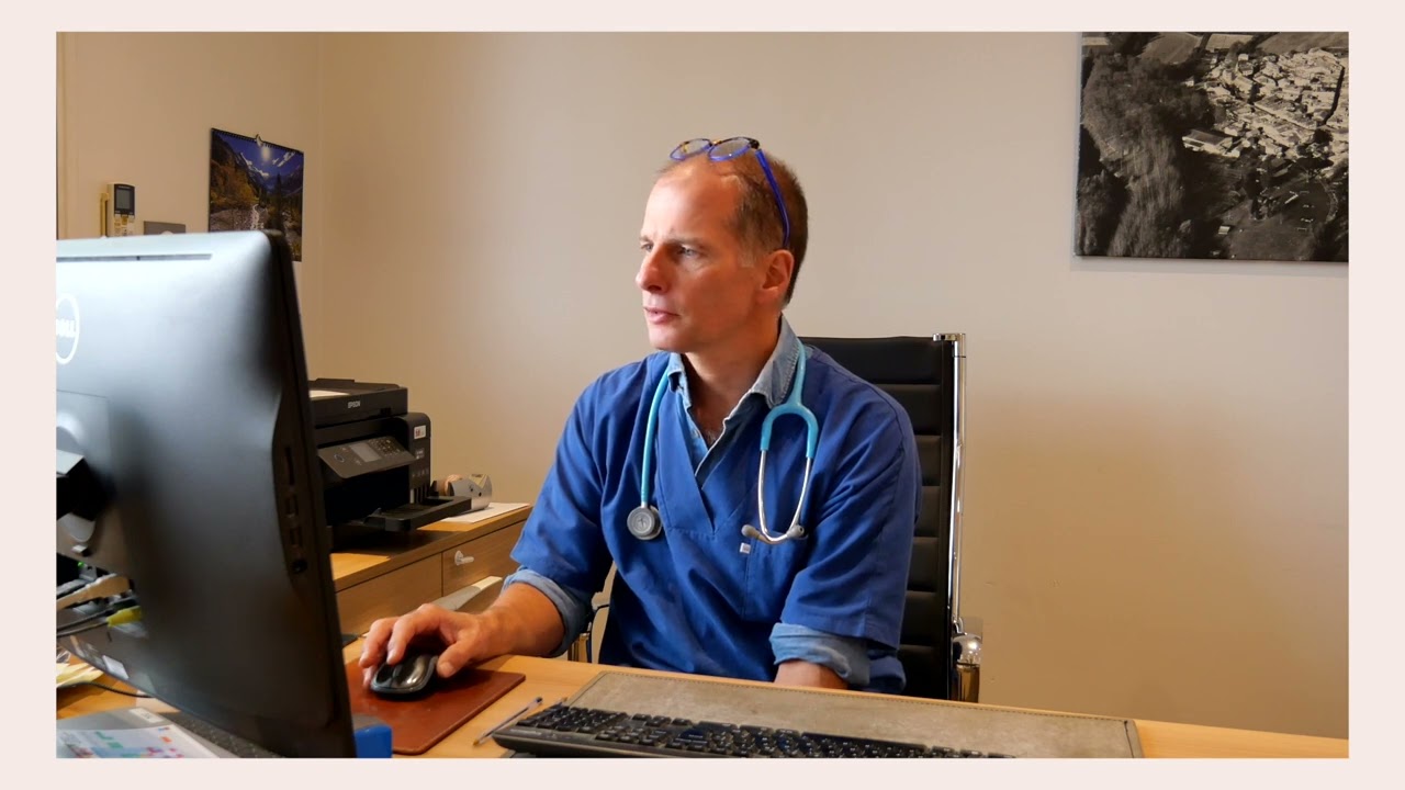 Un médecin en Téléconsultation Assistée avec une IDEL au domicile du patient sur CONEX SANTE