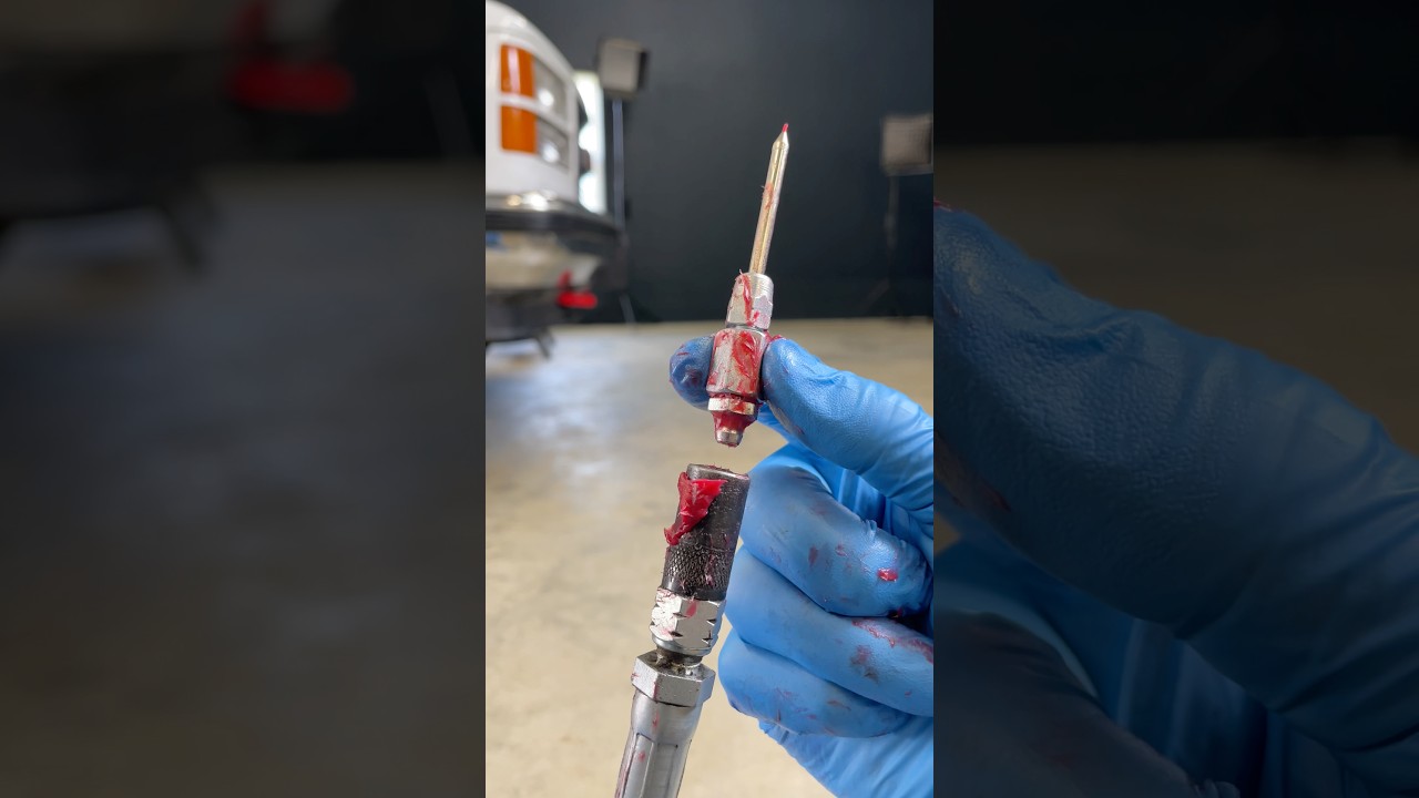 НИКОГДА НЕ ИСПОЛЬЗУЙТЕ Смазку таким образом!! #автомобильная #механика #инструменты