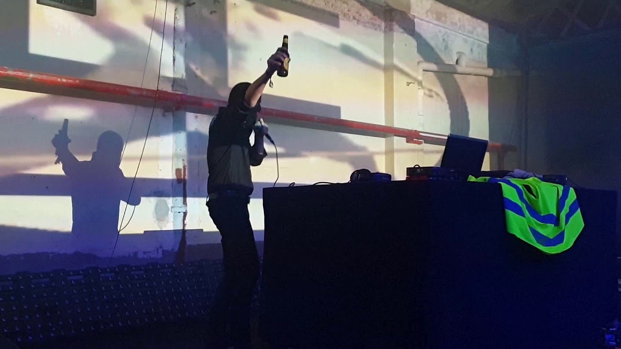 Le Syndicat Electronique - The Men Who Killed The Beat (Live @ Ombra Fest 2019 - Barcelona)