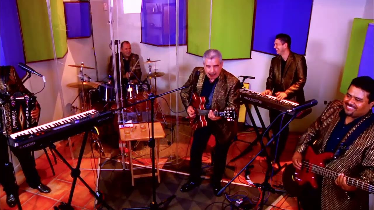 Los Humildes Hermanos Ayala - Con Las Manos en la Masa / Mi Negra (En Directo)