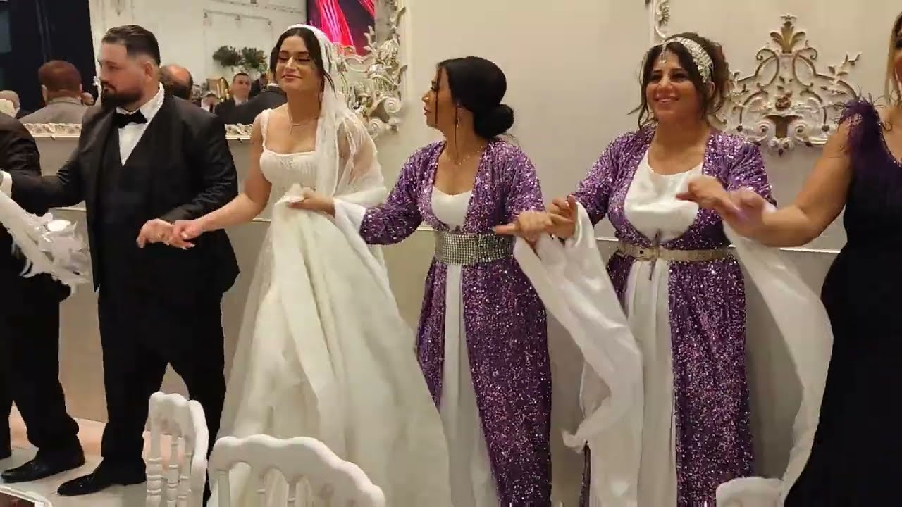 Mariage de Jonathan et Evelyne, le 02/04/2023