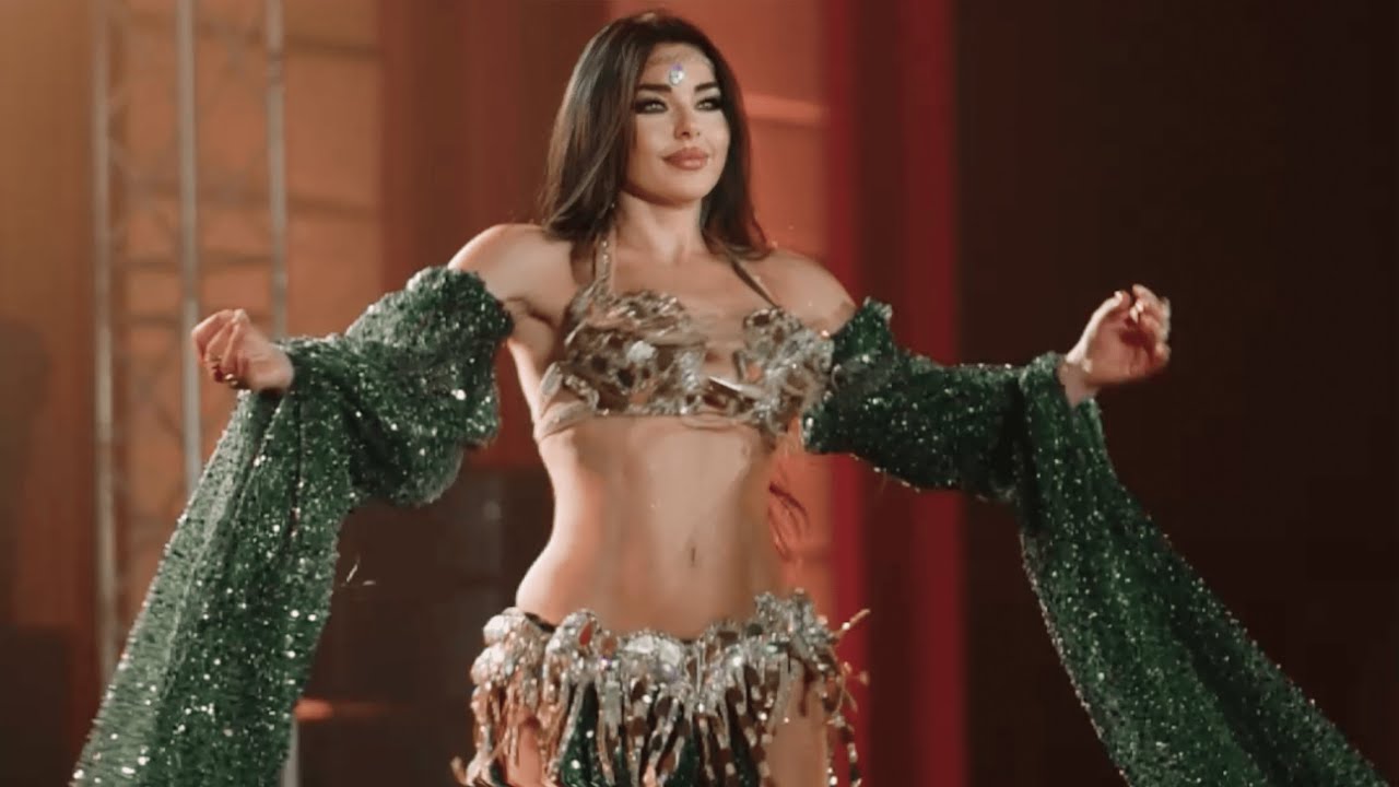 ALLA KUSHNIR BELLY DANCER NEW YEAR CONCERT 2025 حفلة الراقصة الشرقية الاكوشنير في مصر ، القاهرة ٢٠٢٥