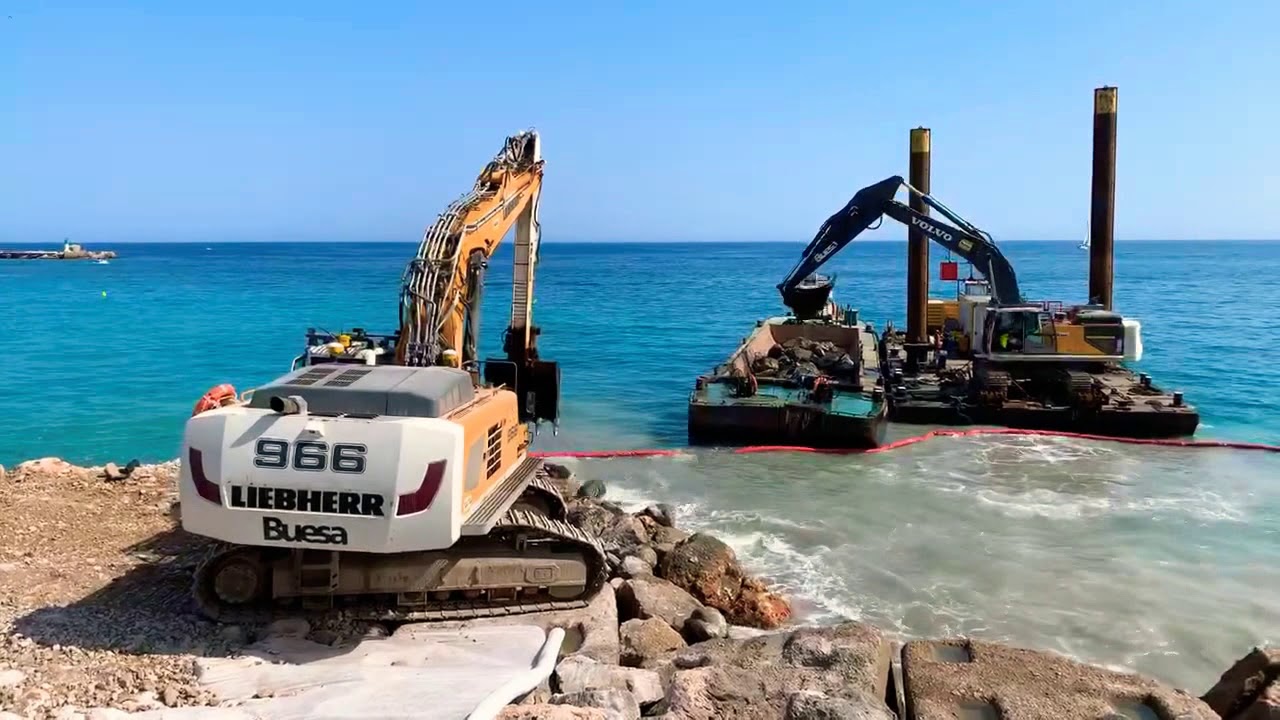 Liebherr R966 Buesa and Volvo Ec480E