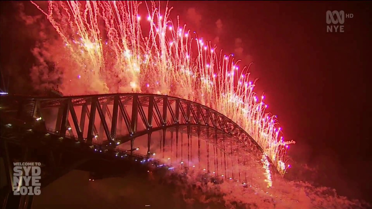 Sydney New Year Eve 2016-2017 Midnight Fireworks