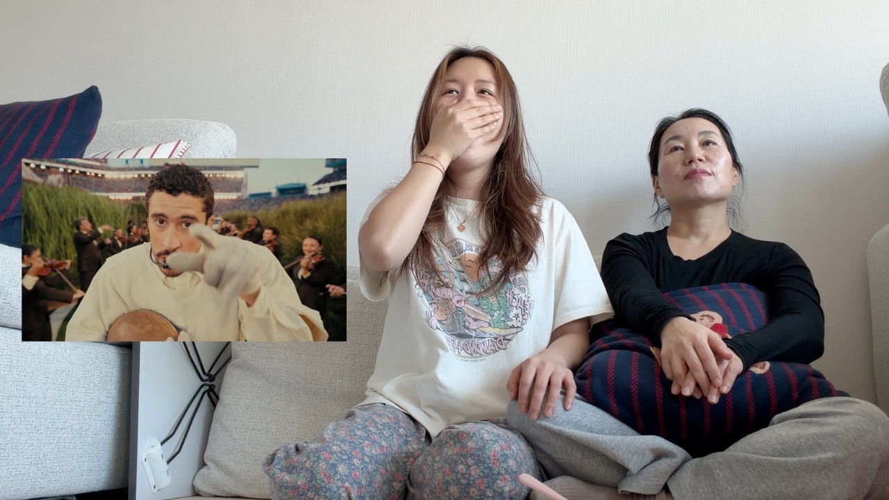 Korean Reacts to Bad Bunny at the Super Bowl