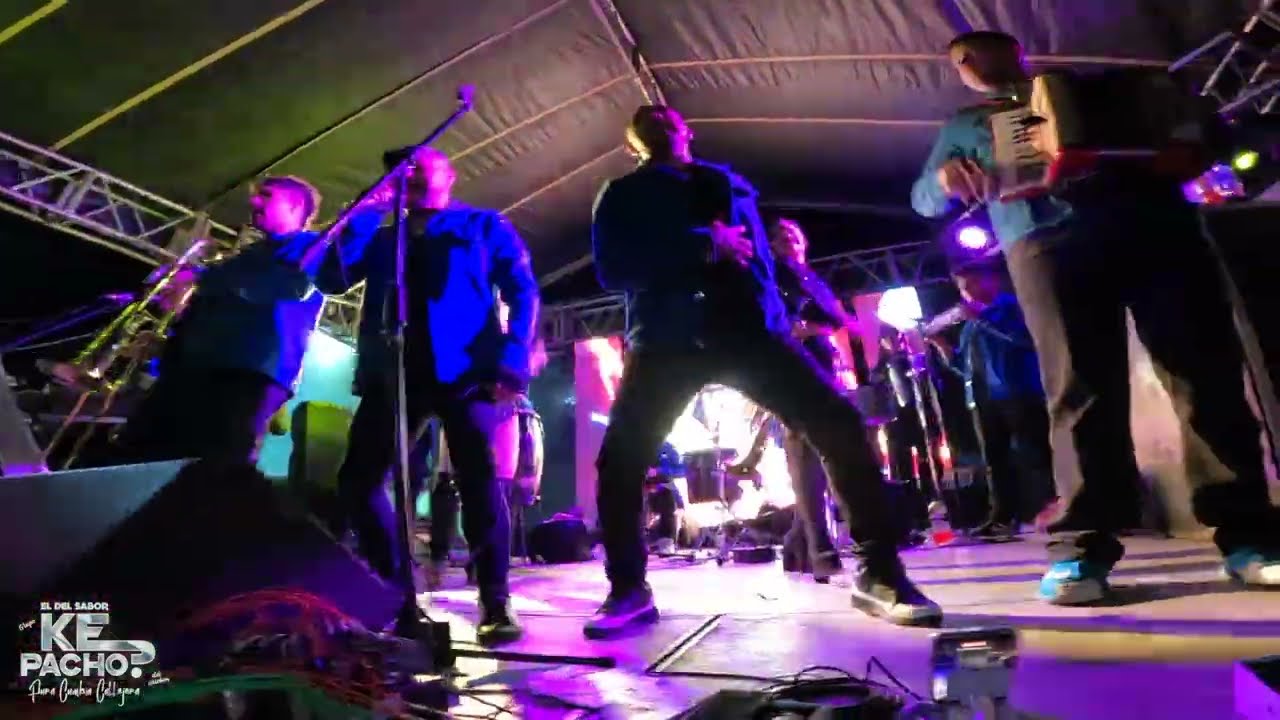 GRUPO EK PACHO - LA CUMBIA DEL AMOR