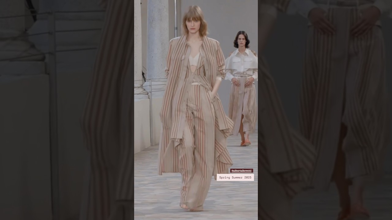 Alberta Ferretti Spring Summer 2025 en Milan Fashion Week #fashionevent