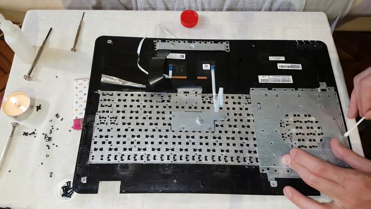 Asus Laptop Keyboard Replacement:Leslie Flower Style  Asus billentyűzet csere Virág László stílusban