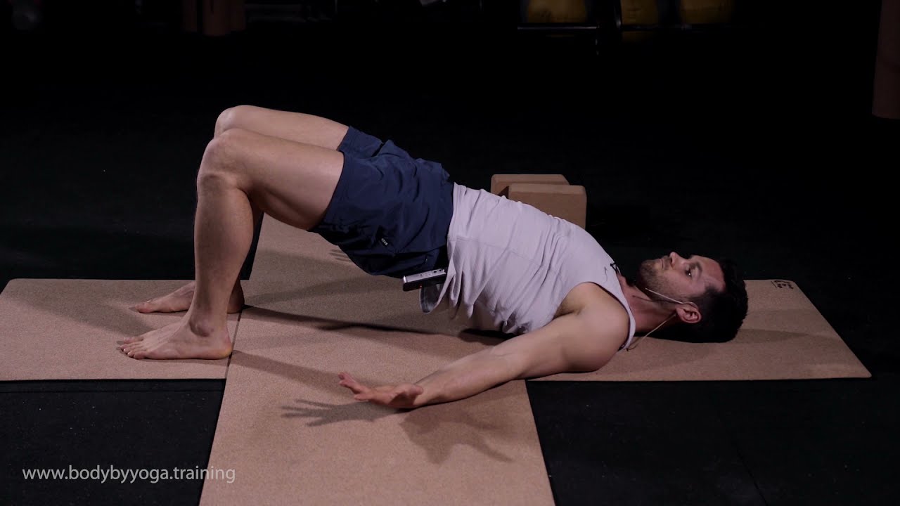 2 Minute Yoga For Beginners | Core Strength and Spine Stretch With Bridge Pose